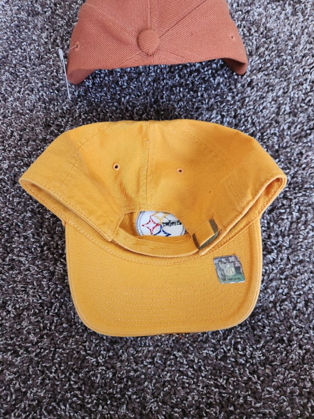 Texas Longhorns, Pittsburgh Steelers, New Orleans Saints NFL Team Hats - Picture 4 of 6